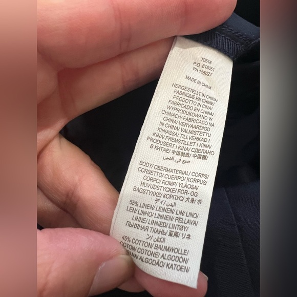 Boden Dorothea Linen Blend Cropped Jumpsuit - size 2 - navy - 55% linen blend - Picture 10 of 10